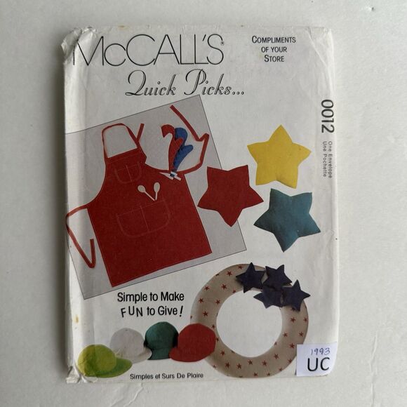 McCalls EASY Sewing Pattern 0012 Quick Picks 10 Gift Ideas Dog Bed Apron Star - Picture 1 of 3